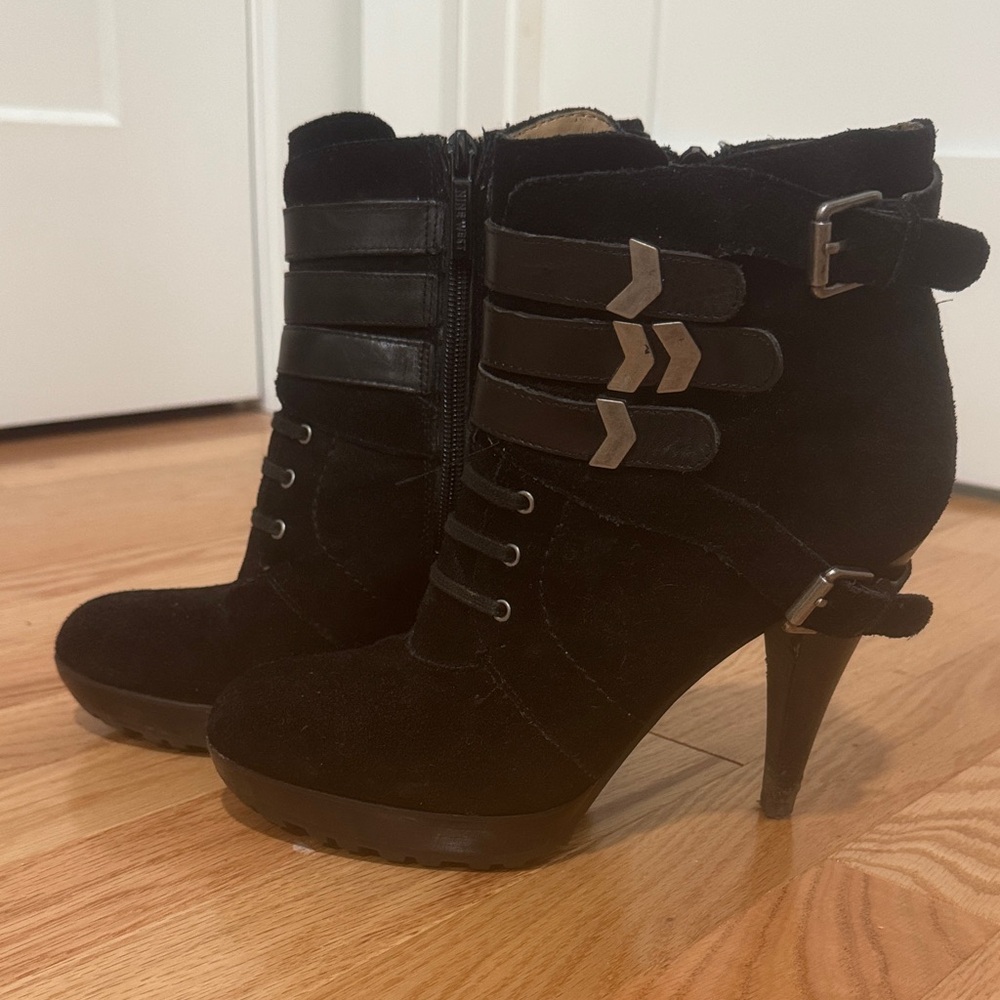 Nine West Stylish Black Ankle Boots